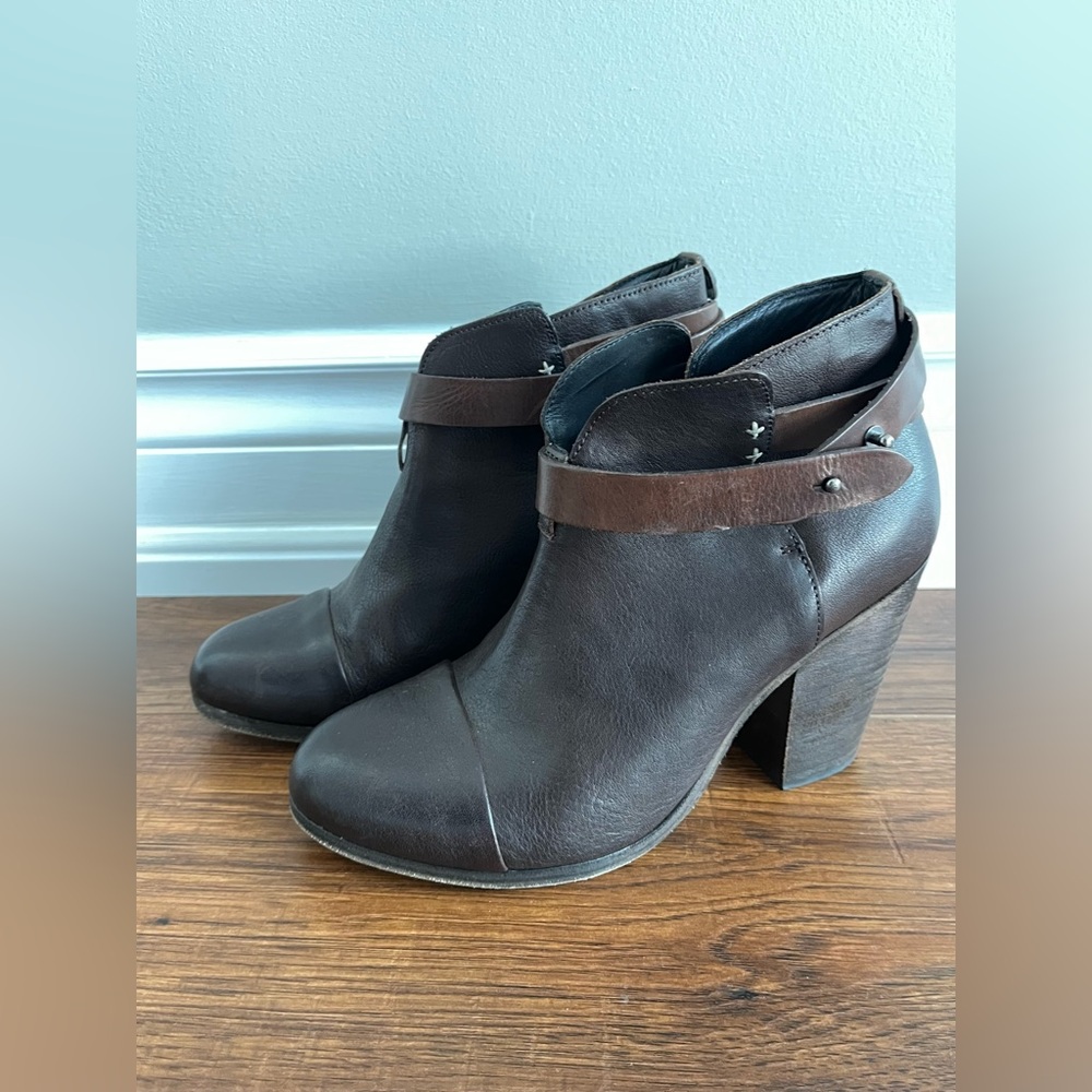 EC Rag & Bone Harrow Ankle Heeled Boots!! Brown leather - Size 39 8